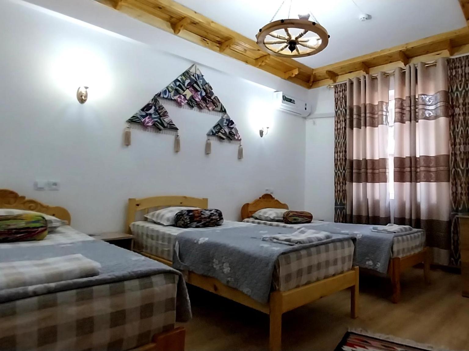 Nazira Boutique Hotel & Terrace 히바 객실 사진